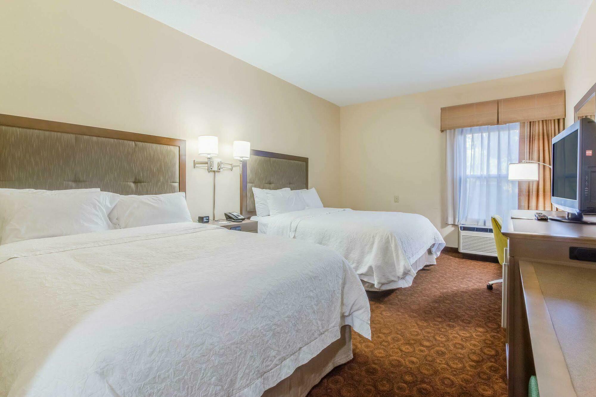 Hampton Inn Dickson Extérieur photo